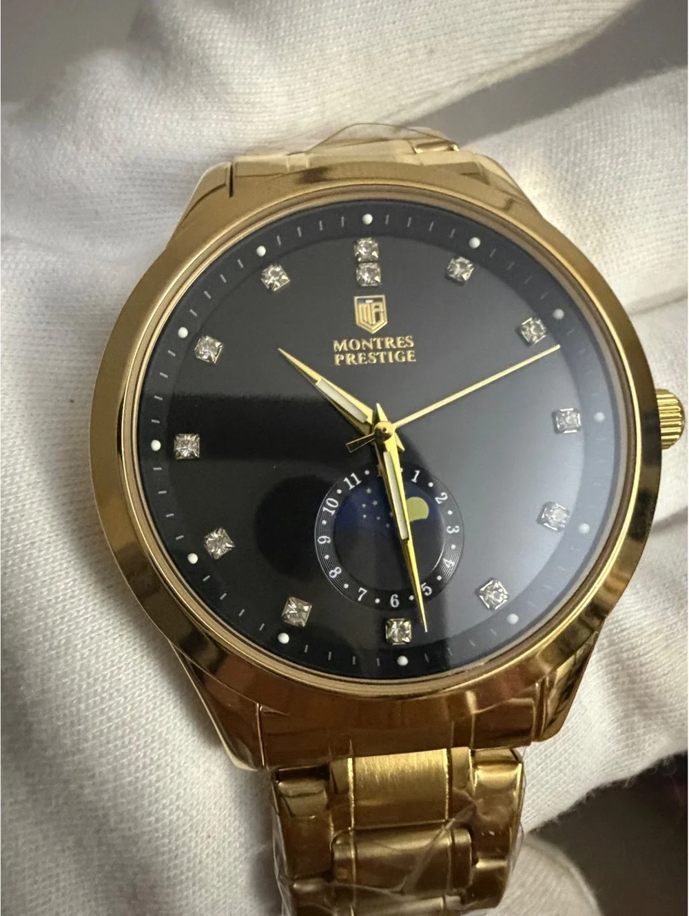 Montres Prestige by INVICTA Men's Gold Tone Wristwatch 42mm reg $200